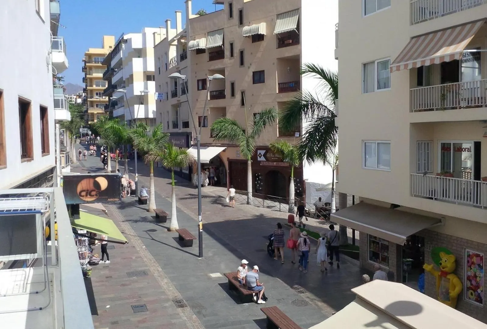 Cute Apt On The Beach Los Cristianos  Los Cristianos (Tenerife)